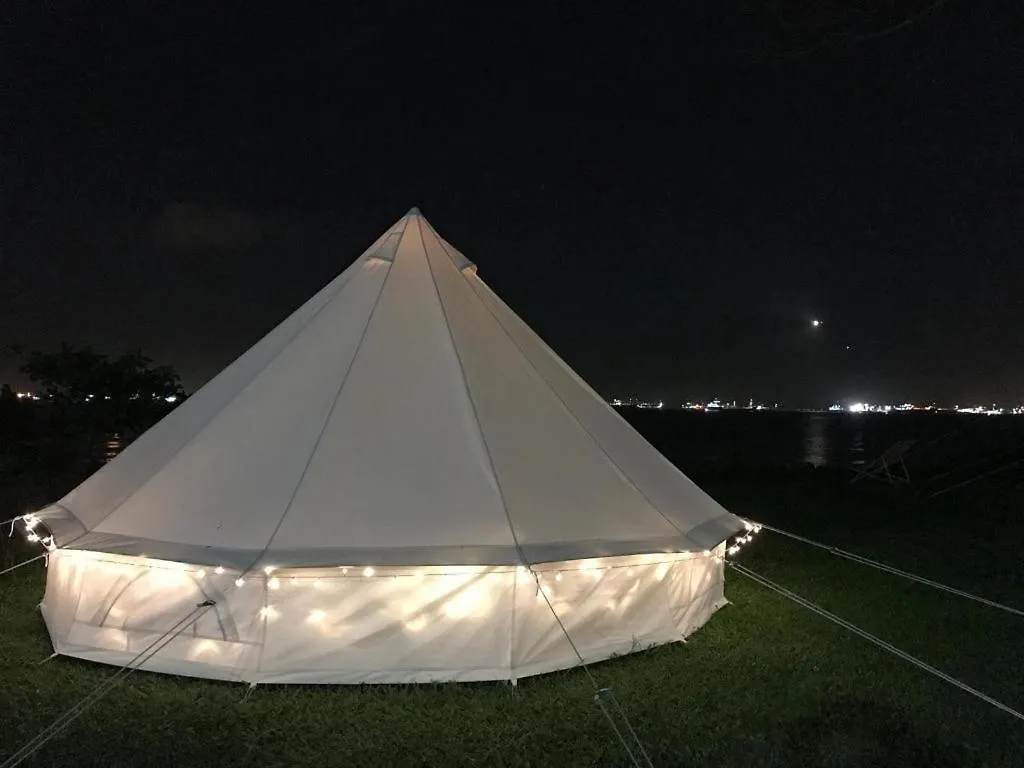 Glamping Kaki Singapore 5*,