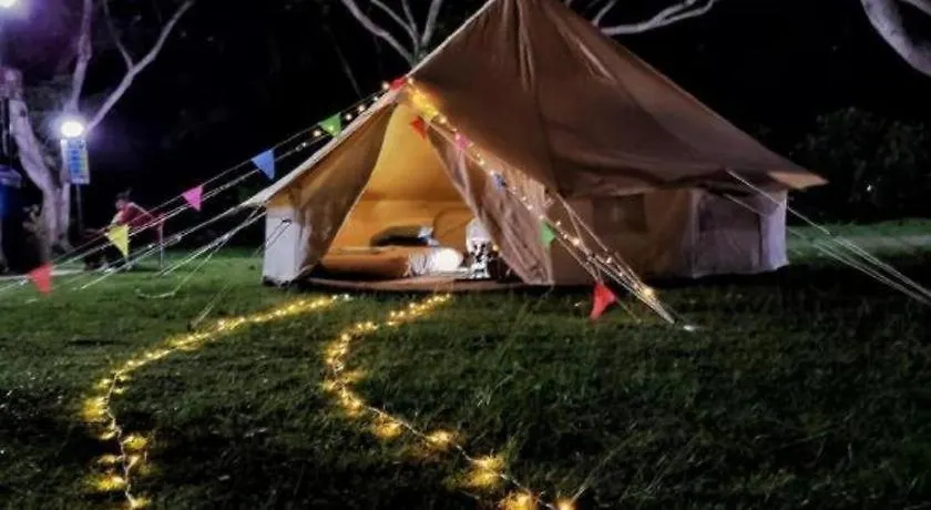 Glamping Kaki Singapore Hotel