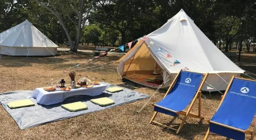 Hotel Glamping Kaki Singapore
