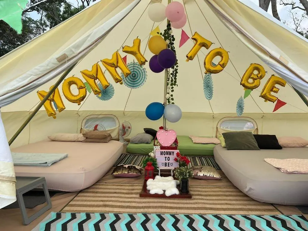 Hotel Glamping Kaki Singapore